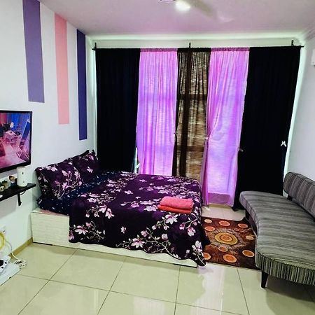 Vista Alam Roomstay Homestay Shah Alam Ngoại thất bức ảnh