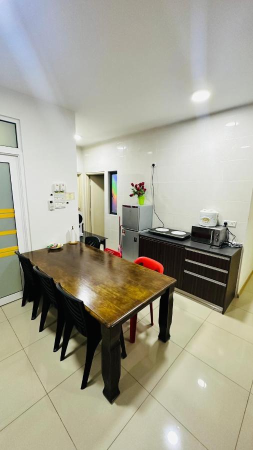 Vista Alam Roomstay Homestay Shah Alam Ngoại thất bức ảnh