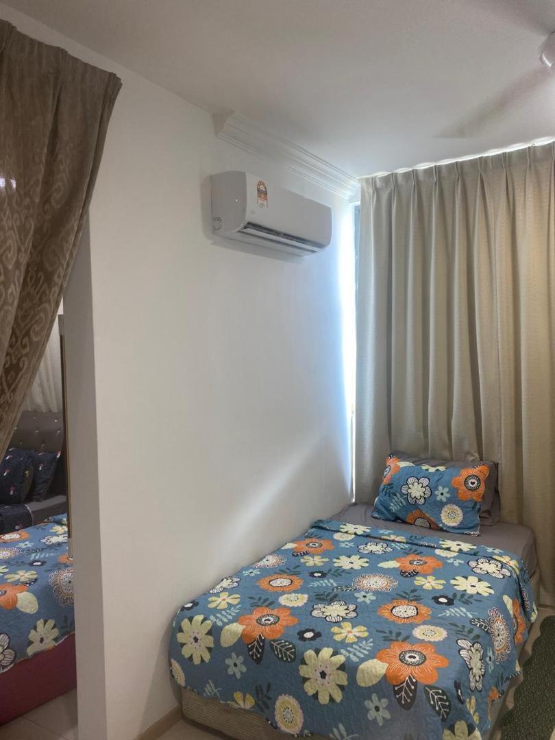 Vista Alam Roomstay Homestay Shah Alam Ngoại thất bức ảnh