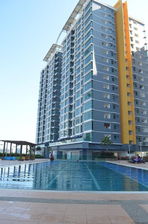 Vista Alam Roomstay Homestay Shah Alam Ngoại thất bức ảnh